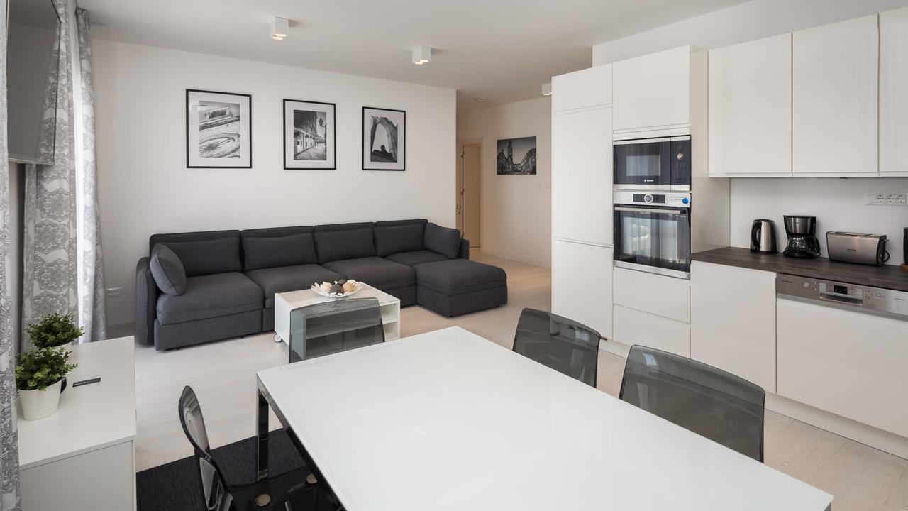 S Luxury Apartments Split Exteriör bild